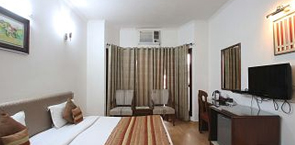 TG Rooms National Highway 8, Gurgaon